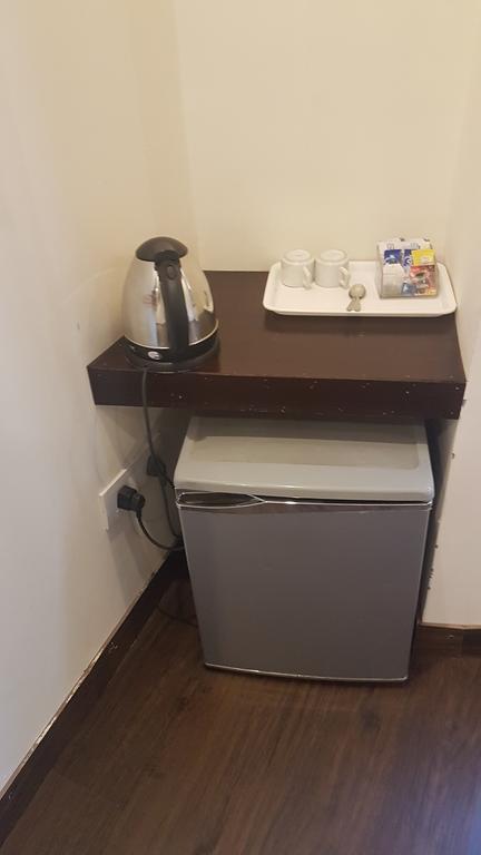 Hotel Ganges Rivera Haridwār Екстериор снимка