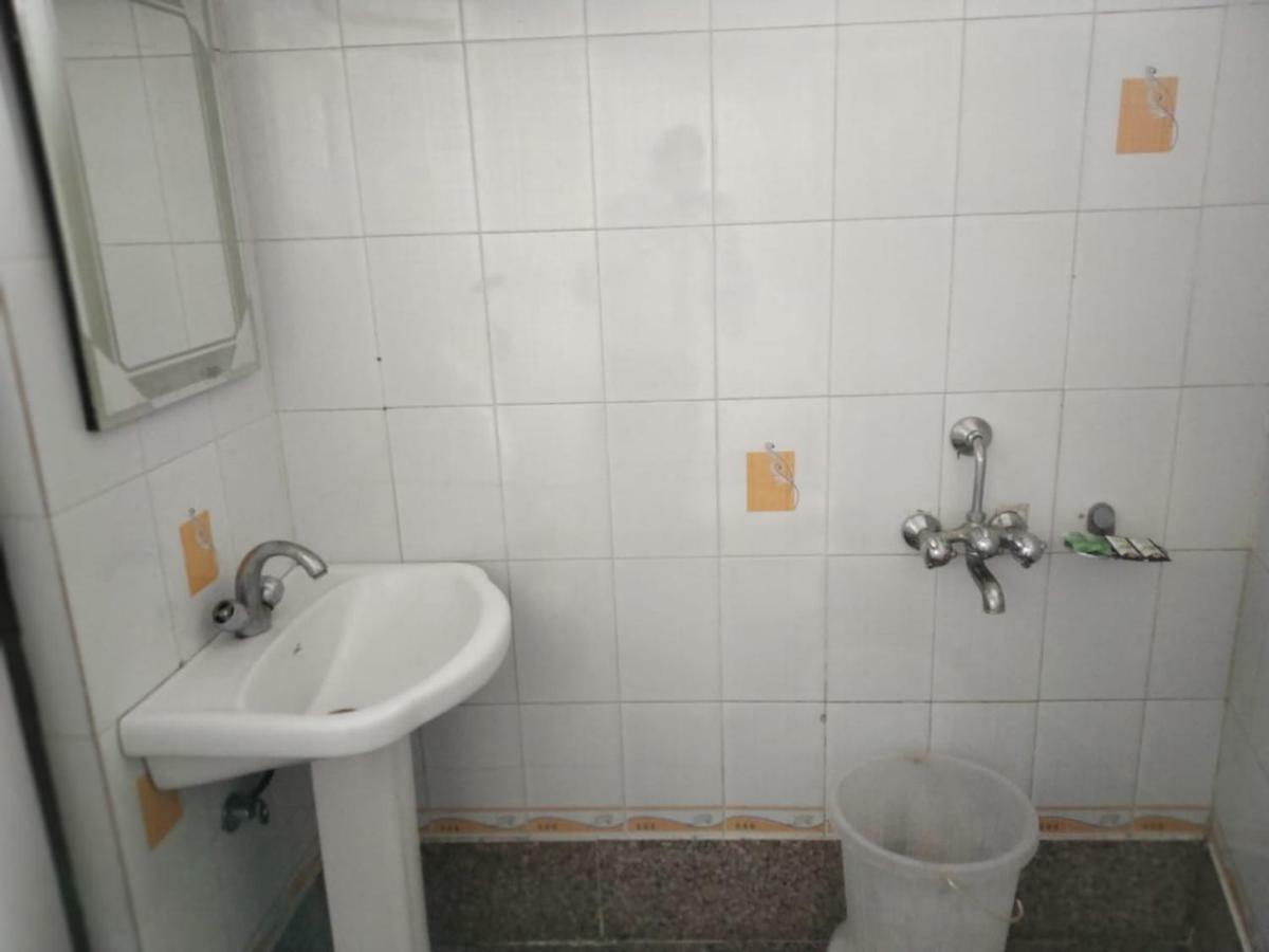Hotel Ganges Rivera Haridwār Екстериор снимка